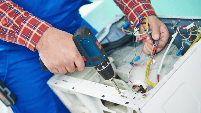 Soma Midea Midea çamaşır makinesi kart tamiri – Su almama arızası orijinal parça ile giderildi. - Teknik servis örneği